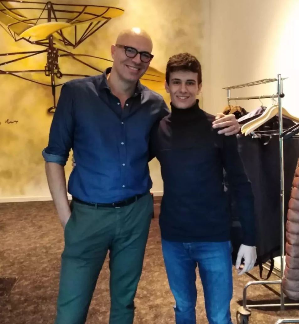 Luca Ponzoni a un evento di formazione marketing insieme a un relatore